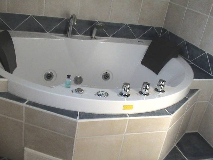 Ferienhaus für 9 Personen, mit Terrasse und Seeblick sowie Garten und Sauna in Kenz-Küstrow - 3