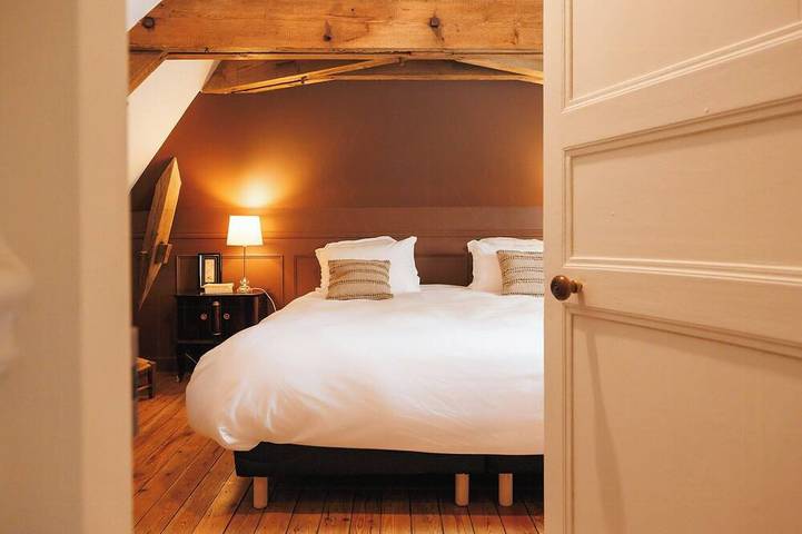 Location de vacances pour 10 personnes, avec jardin à Montournais - 4