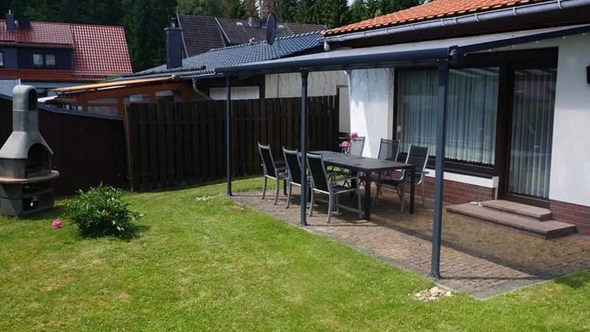 Ferienwohnung für 9 Personen, mit Terrasse und Garten in Hasselfelde - 2