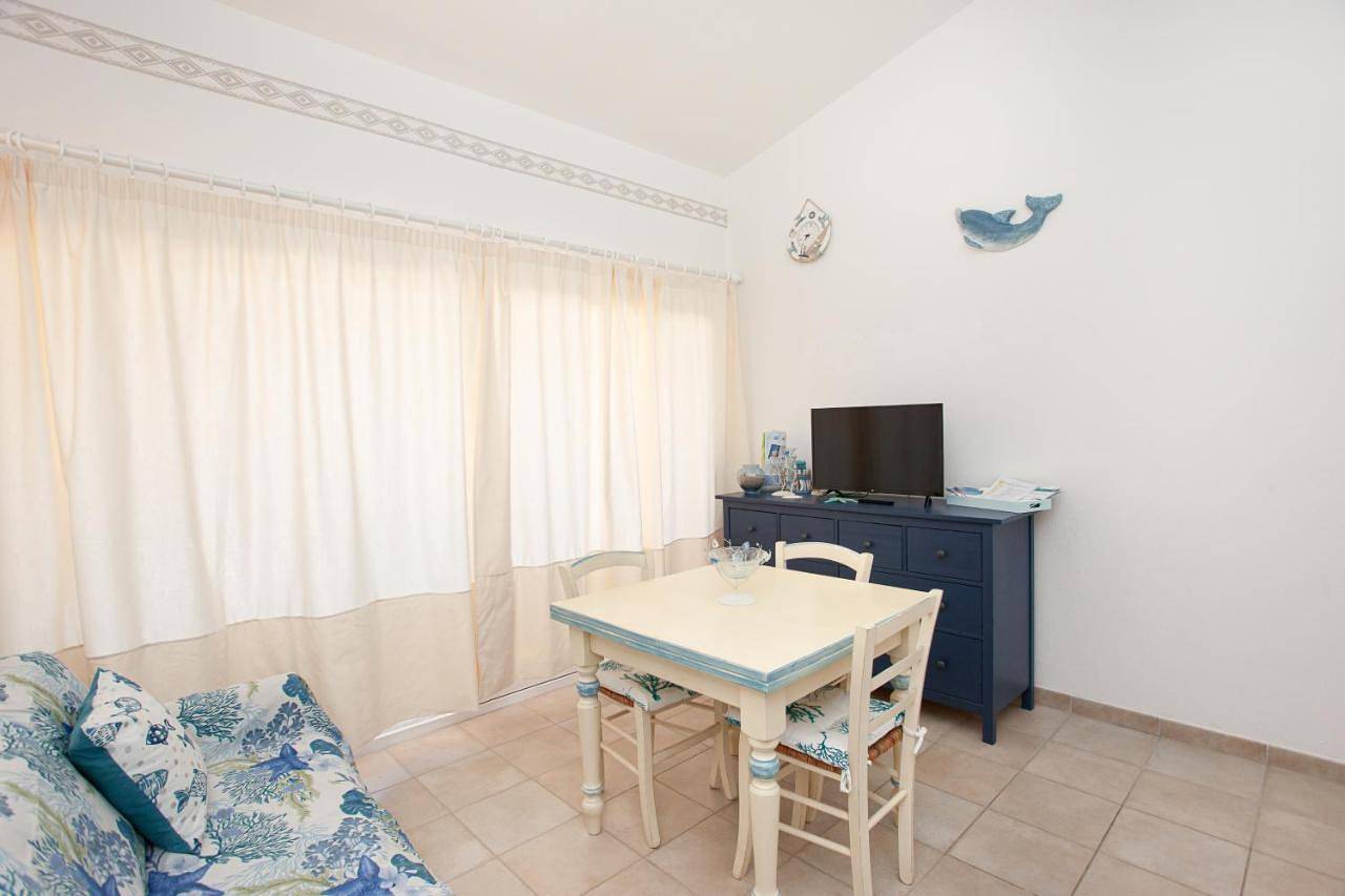 Ganze Wohnung, Two-Bedroom Apartment in Cala Suaraccia, San Teodoro