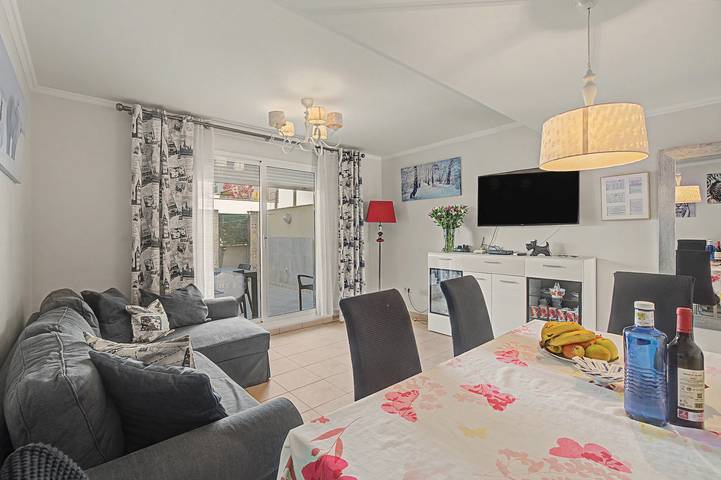 Ganze Wohnung, Ferienwohnung 'Oasis Fañabe Townhouse' mit Bergblick, WLAN und Klimaanlage in Miraverde, Adeje