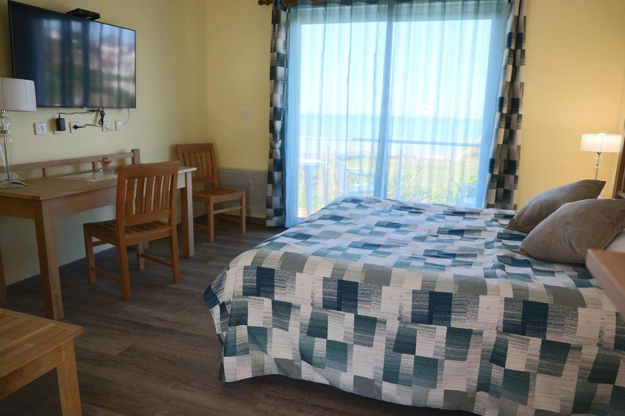 Hotel Royal Albion in Mesnil-Val Plage, Criel-sur-Mer