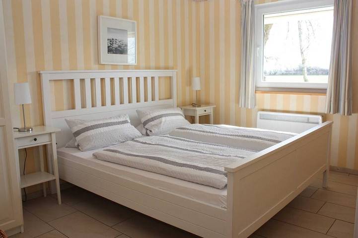 Ferienhaus für 4 Personen, mit Terrasse und Garten in Schleswig-Holstein - 2