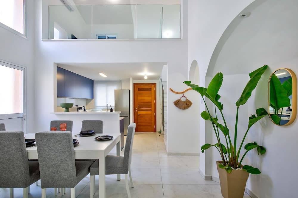 Aphrodite Gardens Stunning Villa by Vichy Holidays in Paphos, South Cyprus