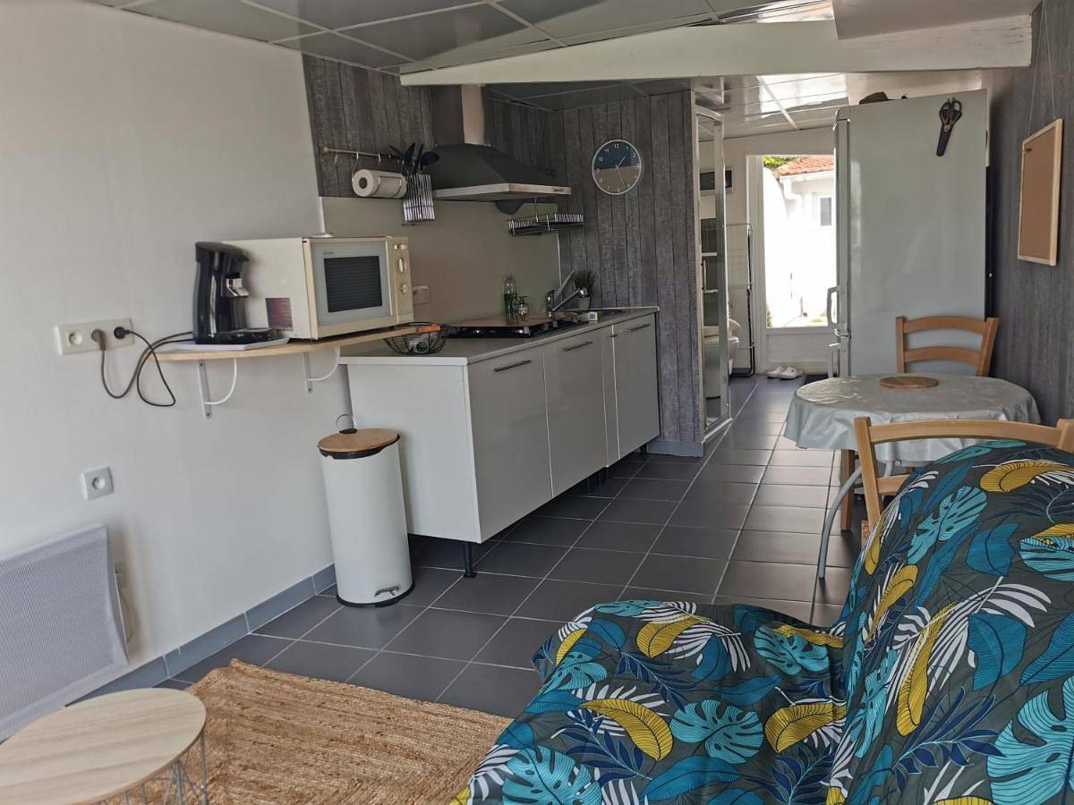 Appartement entier, Studio indépendant à Bourgneuf-En-Retz vue sur les Marais à 5 mn des plages in Bourgneuf-en-Retz, Côte de Jade