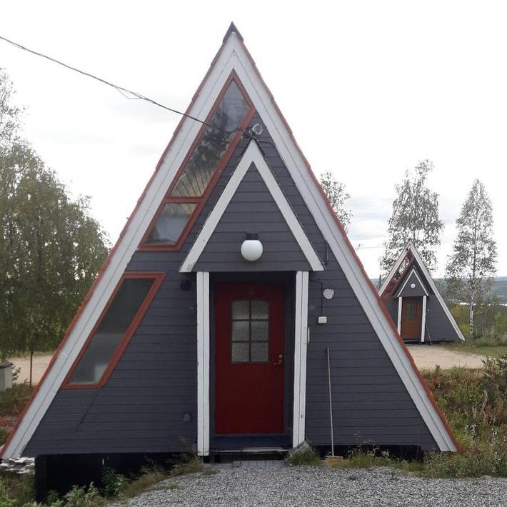 Cottage for 5 people, with Terrace and Hot tub as well as Sauna and View in Lapland