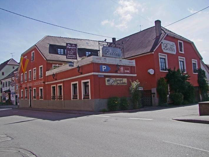 Hotel für 4 Personen, mit Terrasse