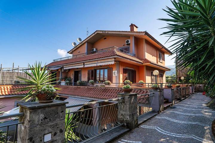 B&b per 4 persone, con giardino e panorama, con animali domestici in Piano di Sorrento