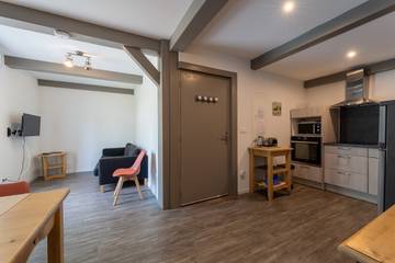 Cottage for 2 People in La Châtelaine, Bourgogne-Franche-Comté, Photo 4