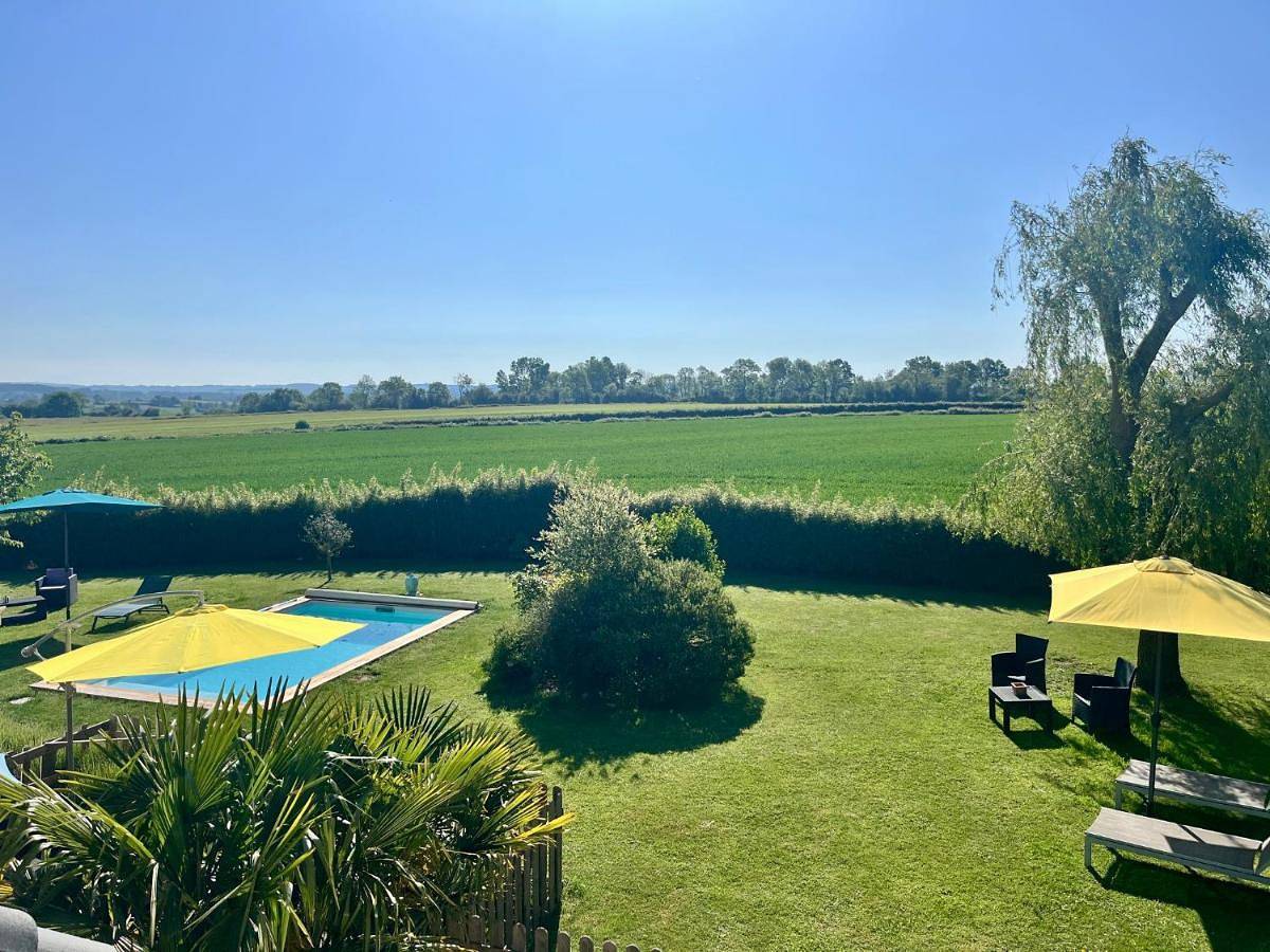 Suites En Perche avec piscine-Proche Mortagne in Bures, Région d'Alençon