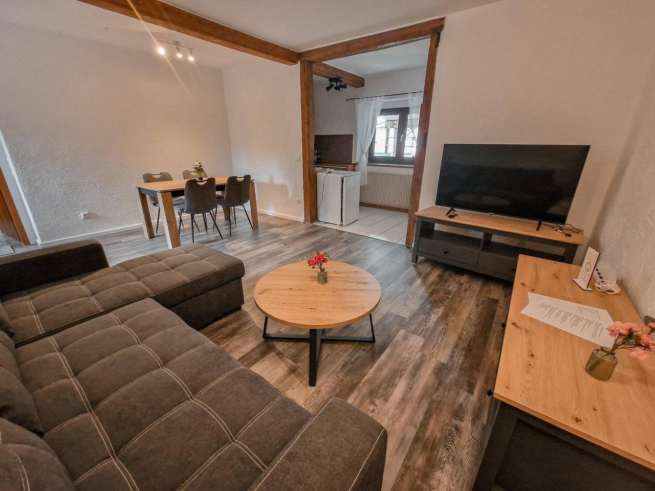 Ganze Ferienwohnung, 2-Bett-Ferienwohnung Dusche/Wc für 1-3 Personen in Nettersheim, Naturpark Hohes Venn-Eifel
