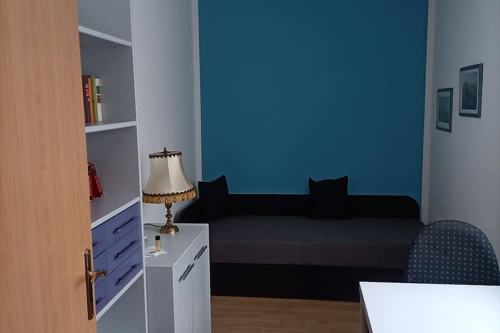 Ganze Wohnung, E2 - Modernes 65 qm Apartment in Grafenwöhr, Naturpark Nördlicher Oberpfälzer Wald