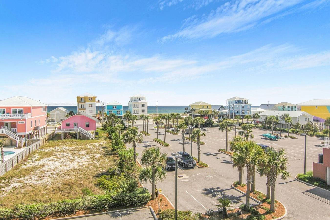 Entire apartment, Sanibel 306- Pool Beach floor-2-ceiling windows in Gulf Shores, Mobile Bay