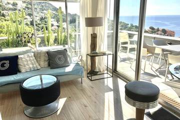 Gîte pour 2 personnes, avec jardin et piscine à Cap-d'Ail