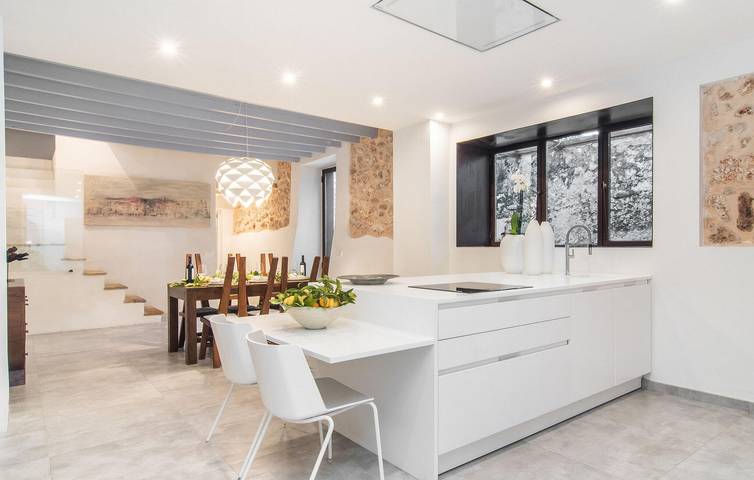 Moderno Apartamento con Piscina y Cocina, Cerca de Sineu in Sineu, Interior de Mallorca