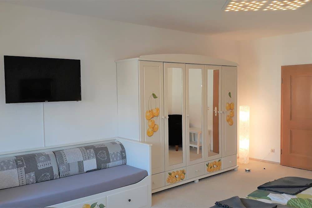 Ganze Wohnung, Penthouse Wolkenstein großzügige Maisonette 155 m² mit Whirlpool, Klima & Kamin in Senftenberger See, Senftenberg