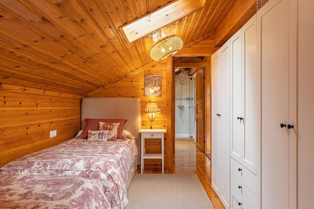Rural apartment next to the river - Camprodon in Camprodon, Catalan Pyrenees