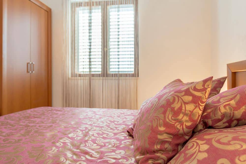 Ganze Wohnung, Ferienwohnung - Korcula in Zrnovska Banja, Korcula