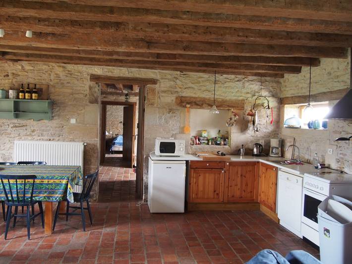 Gîte pour 6 personnes, avec piscine, animaux acceptés dans Saint-Amand-Montrond - 2