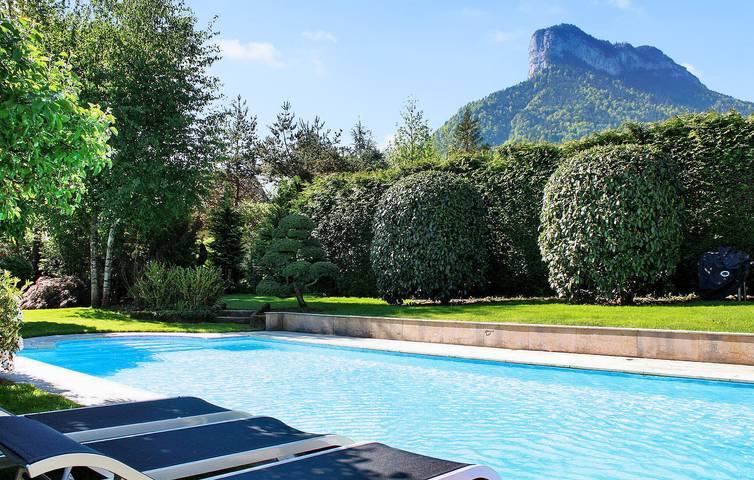 Location de vacances pour 6 personnes, avec piscine et terrasse à Doussard - 3