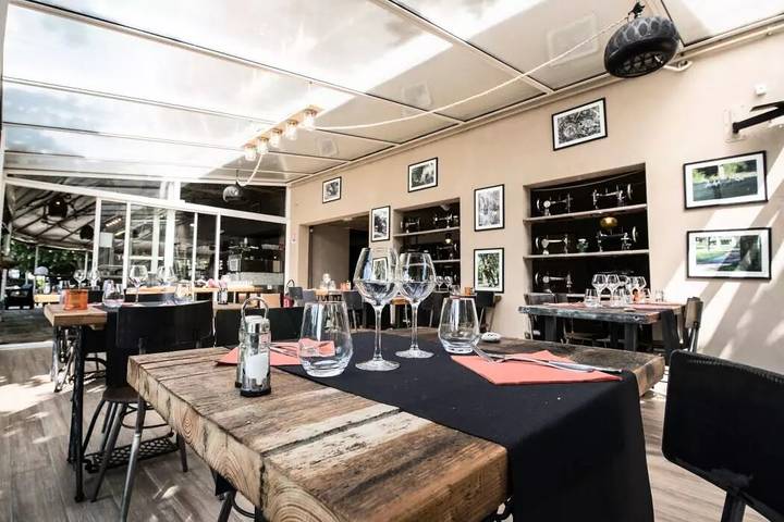 Mobil home pour 6 personnes, avec terrasse, animaux acceptés à Millau - 4