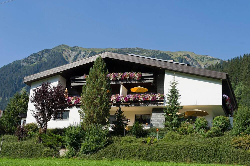 Hütte für 14 Personen in Gaschurn, Gaschurn und Umgebung