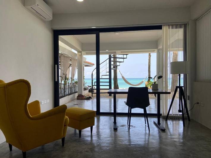 Maison d’hôte pour 2 personnes, avec terrasse ainsi que jardin et vue dans Chaloklum