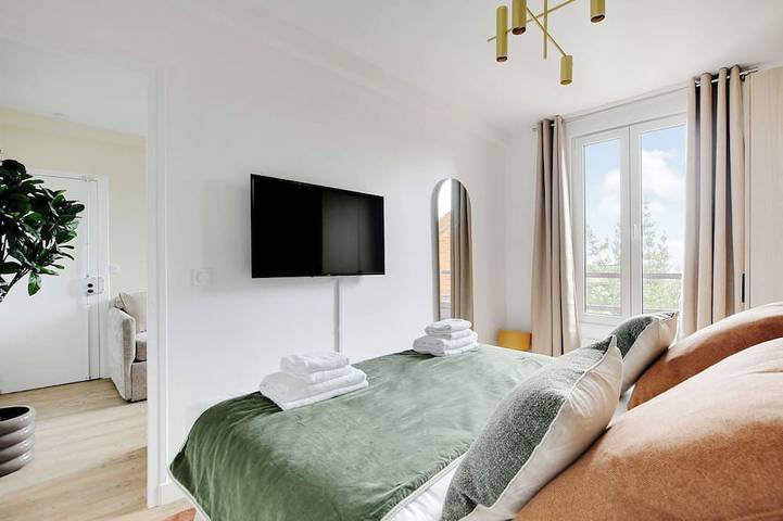 Entire apartment, Cosy apartment -1Bdr/3P - Ivry-sur-Seine in Ivry-sur-Seine, Val-de-Marne