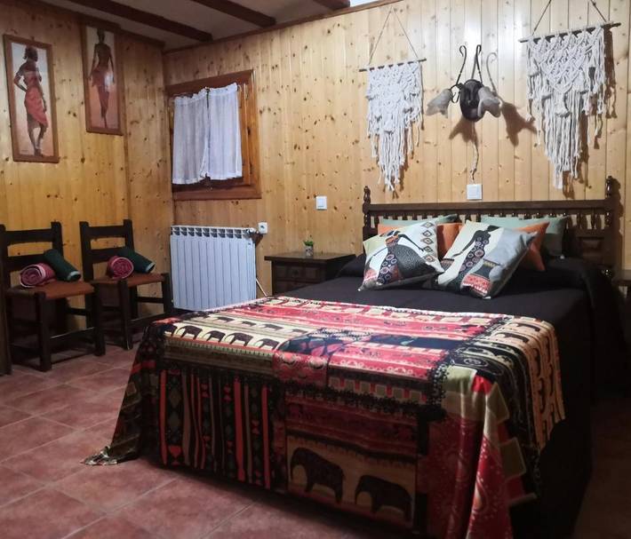 Casa rural para 2 personas, con Balcón además de Terraza y Piscina en Miravete de la Sierra - 4