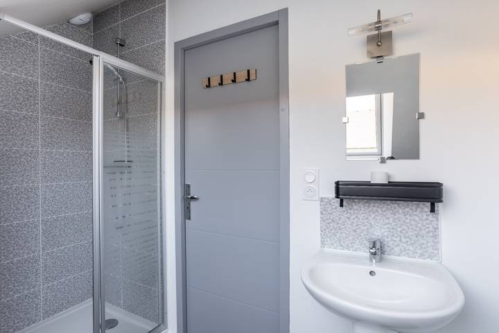 Ganze Wohnung, Ferienwohnung für 2 Personen mit Terrasse in Rennes, Rennes und Umgebung