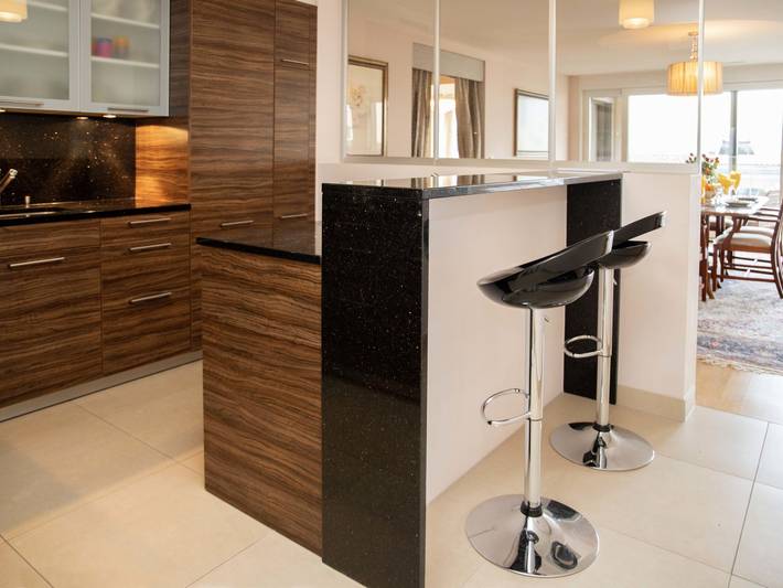 Gîte pour 7 personnes, avec vue sur le lac et vue ainsi que jardin et sauna à Montreux - 3