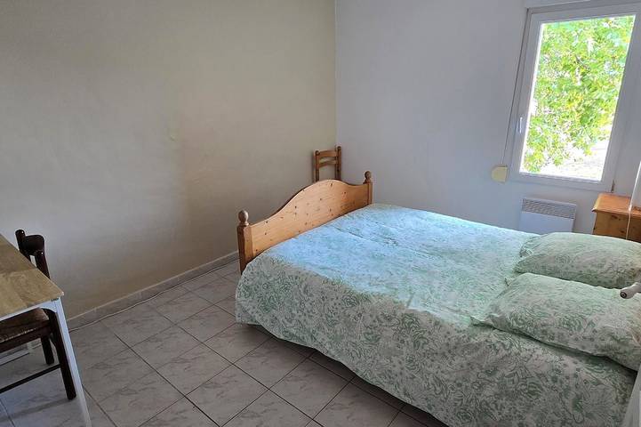 Location de vacances pour 9 personnes, avec piscine à Jonquières - 4