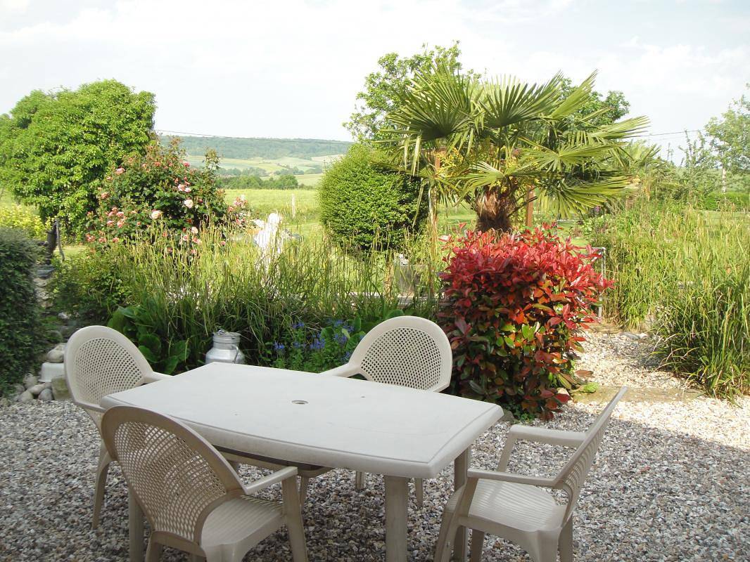 Gîte voor 4 personen met terras in Osmoy-Saint-Valery, Dieppe en omgeving