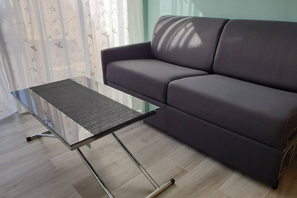 Appartement entier, Studio lumineux tout confort dans quartier calme in Monteux, Vaucluse