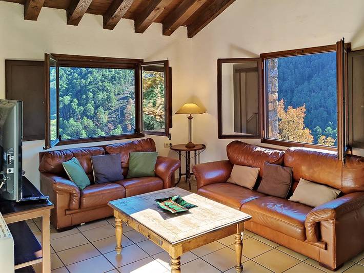 Ländliches Haus Berghaus mit Schwimmbad, Katalanische Pyrenäen in Coll de Nargó, Lleida Provinz