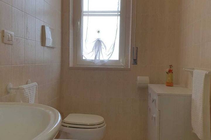 Appartamento intero, Tre appartamenti in Villa con giardino  vicino al mare in Vieste, Gargano