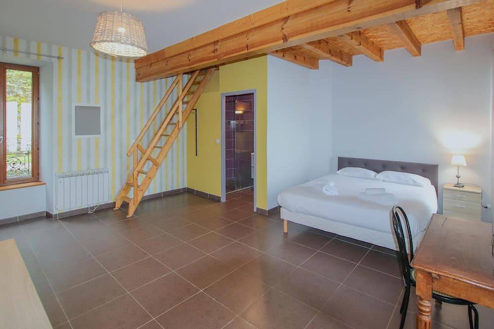 Impresionante casa en Privas con sauna in Privas