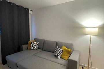 Appartement De Vacances pour 2 Personnes dans Courbevoie, Hauts-de-Seine, Photo 3