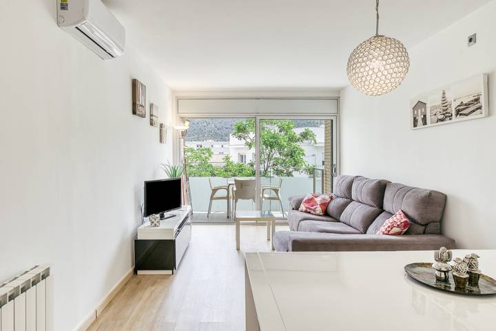 Ferienwohnung für 7 Personen, mit Balkon in Roses