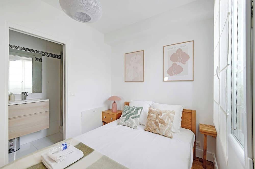 Apartamento entero, Apartamento con encanto - 1 dormitorio, 4 personas - Suresnes in Suresnes, Altos del Sena