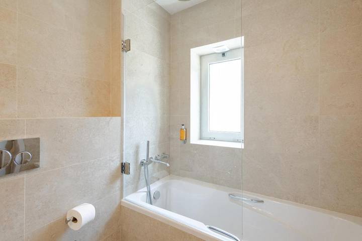 Hôtel pour 2 personnes, avec vue et terrasse à Amarante - 3