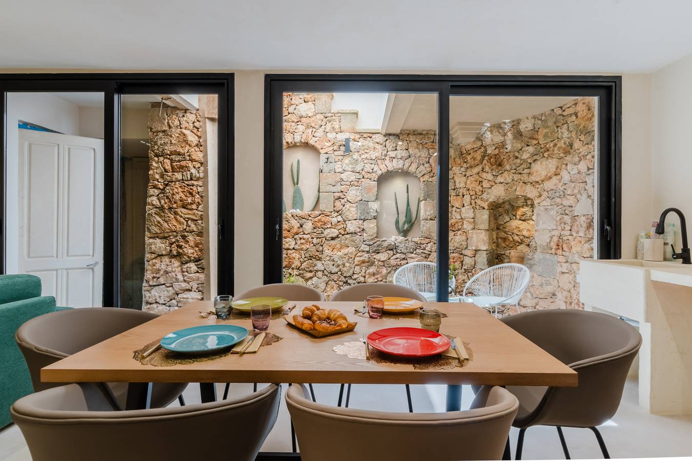 Appartement entier, Appartement "Le Ficalinnie" avec terrasse partagée, Wi-Fi et climatisation in Taviano, Golfe de Tarente