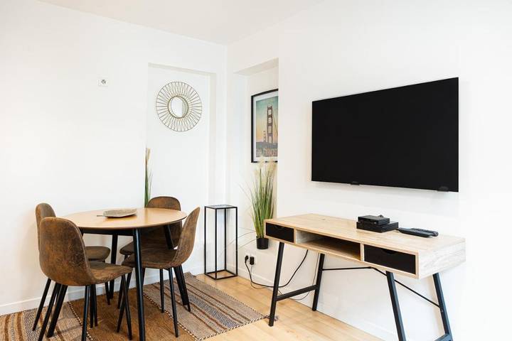 Gîte pour 3 personnes, avec vue, animaux acceptés dans Le Palais De La Glace - 4