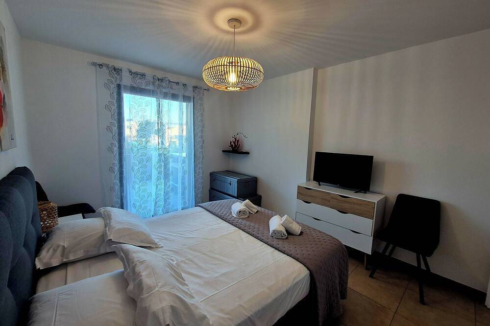 Appartement entier, Appartement standing face à la plage in Propriano, France