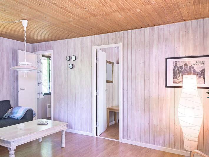 Ferienhaus für 6 Personen, mit Terrasse und Kinderpool sowie Pool auf Bornholm - 4