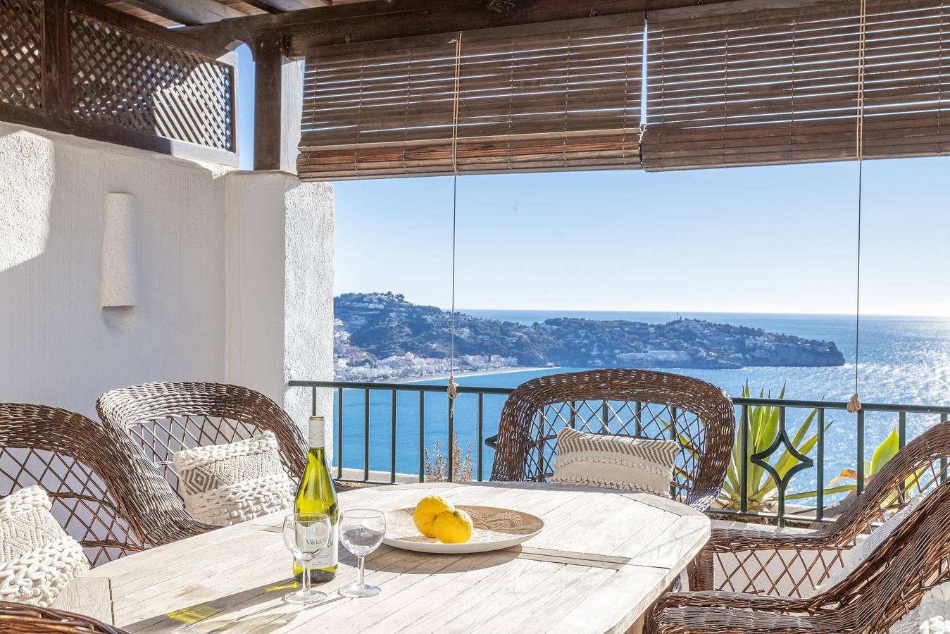 Ferienhaus 'Casa Segerlund' mit Meerblick, Gemeinschaftspool und Wlan in Cerro Gordo, Almuñecar