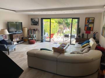Cottage pour 2 personnes, avec jacuzzi et jardin à Fresnes