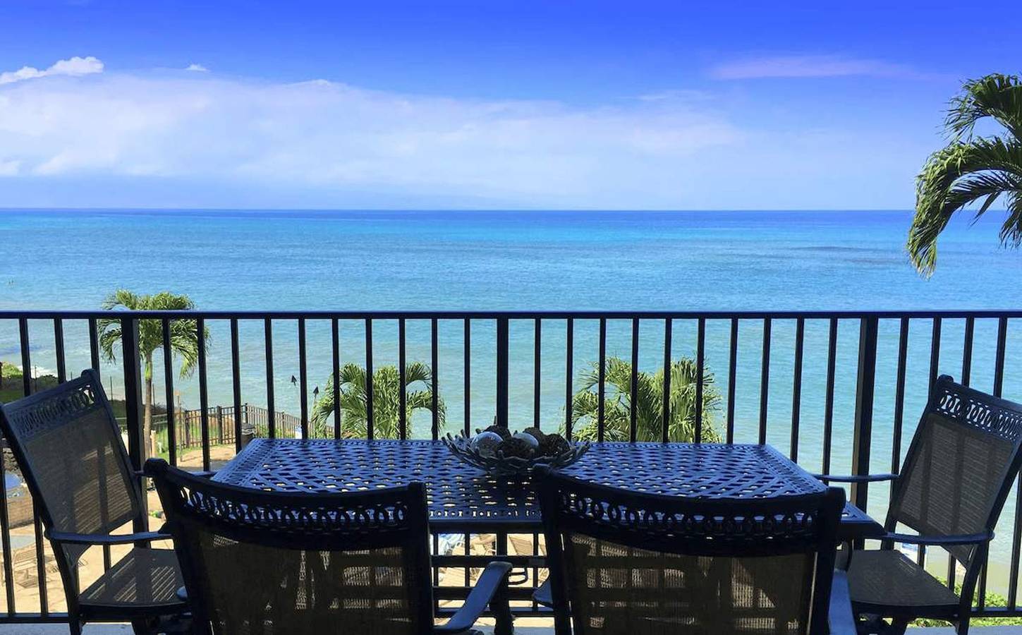 Apartamento entero, Oceanfront Whale Watching, Sunsets, Island Views on Big Lanai in Kahana, Napili-Honokowai