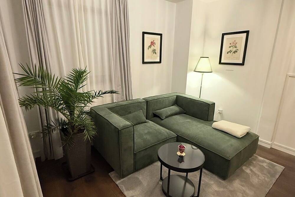 Ganze Wohnung, Schöne möblierte 2-Zimmer-Wohnung im zentralen Ludwigsburg in Ludwigsburg, Landkreis Ludwigsburg