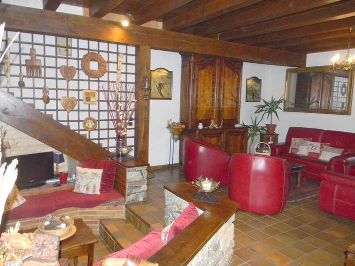 Location de vacances pour 2 personnes, avec vue ainsi que terrasse et jardin à Sers - 2